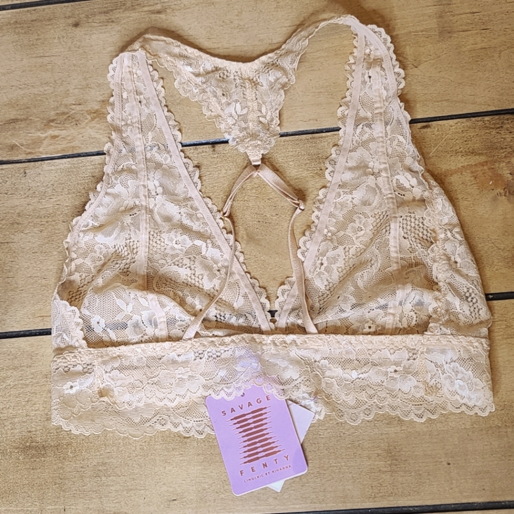 SAVAGE X FENTY Floral Lace Racerback Bralette / Pink Rose Quartz Medium NWT
